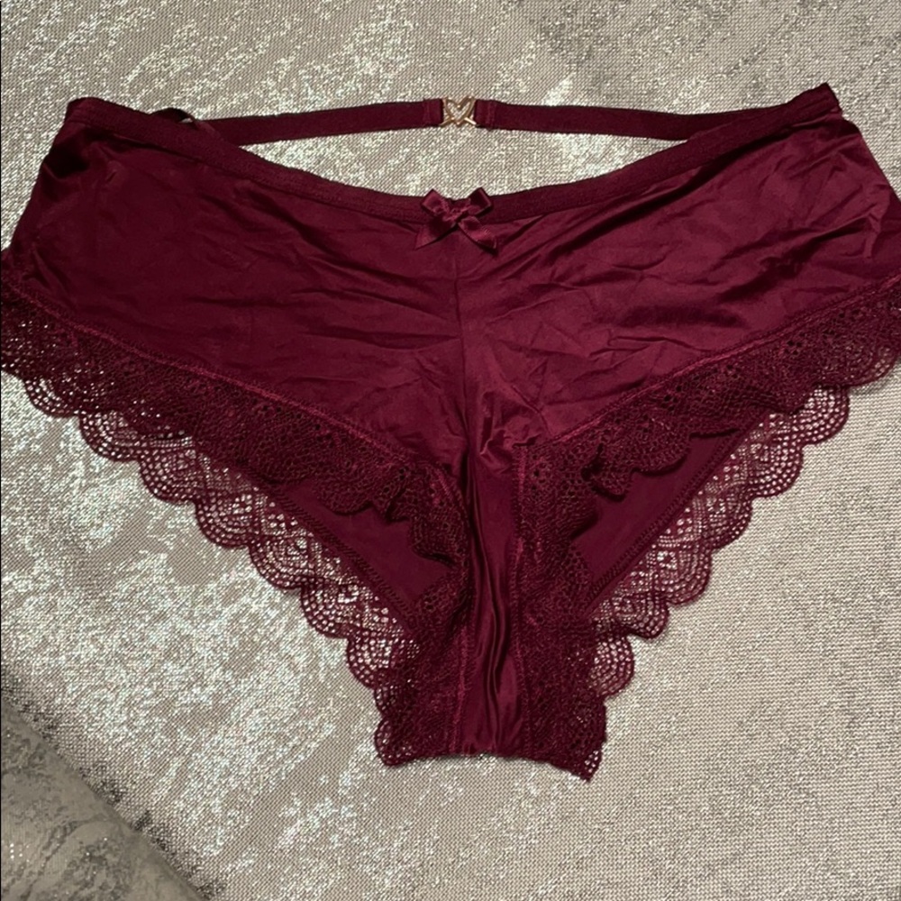 ❤️❤️Victoria’s Secret New Cheeky panties ❤️❤️
